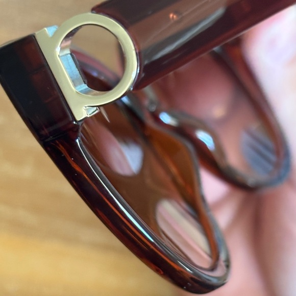 NWT Salvatore Ferragamo Caramel Sunglasses - Picture 7 of 11